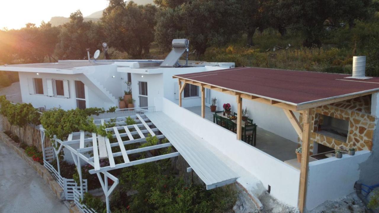 Villa Mano'S House Triopetra Exterior foto